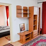 Sovaapartman بيت ضيافة