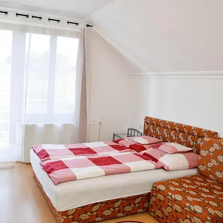 Sovaapartman Maison d'hôtes 3*