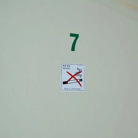 Sovaapartman Πανσιόν
