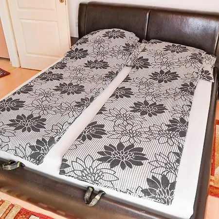 Sovaapartman