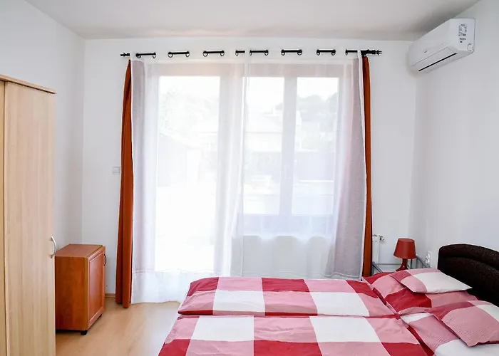 Πανσιόν Sovaapartman 3*