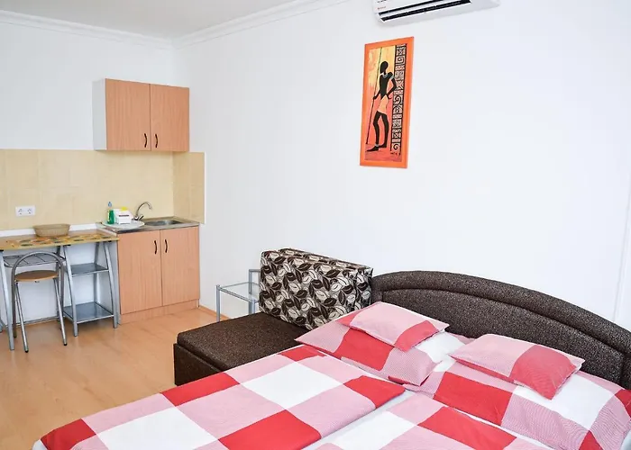 Sovaapartman Πανσιόν 3*