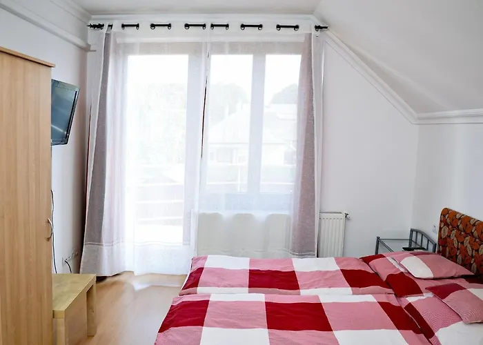 Πανσιόν Sovaapartman Hajdúszoboszló